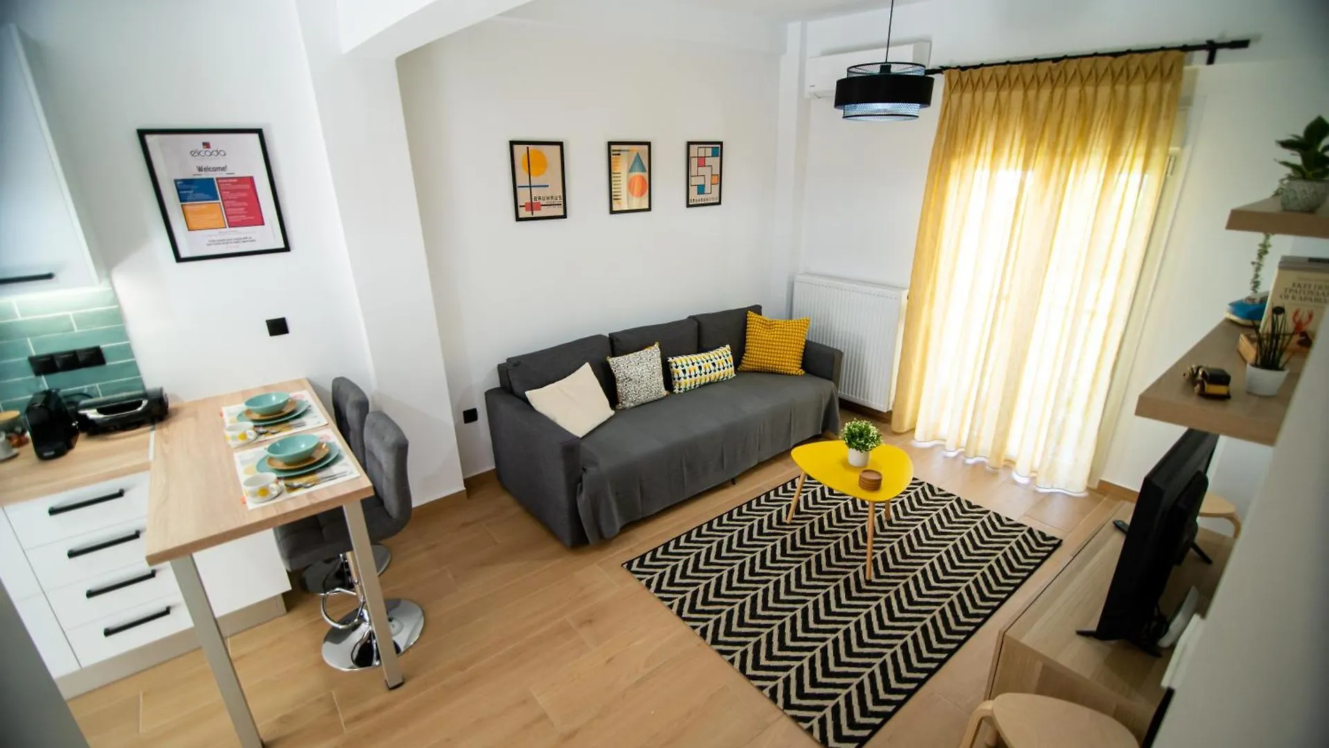 Elcada Apartments-Ano Poli Thessaloníki 0*,